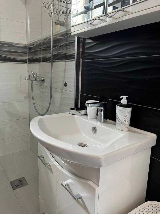 Apartment Alex Beograd Bagian luar foto